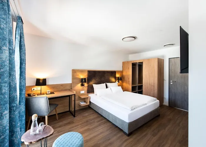 Hotel Schnitzers Dahoam - Hundefreundlich Bad Wiessee