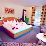Schnitzers Dahoam - Hundefreundlich Hotel