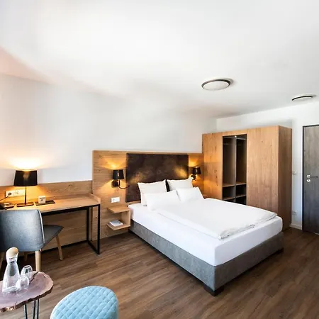 Hotel Schnitzers Dahoam - Hundefreundlich Bad Wiessee