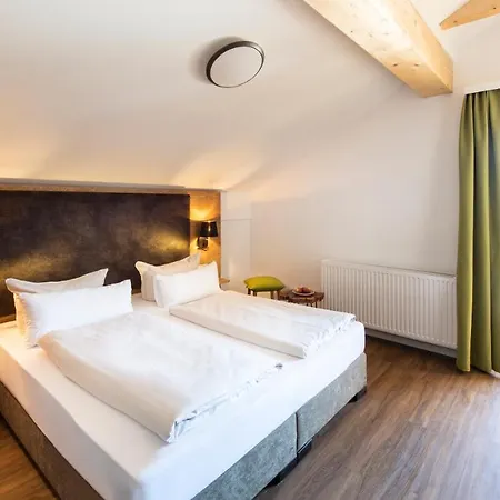 Hotel Schnitzers Dahoam - Hundefreundlich Bad Wiessee