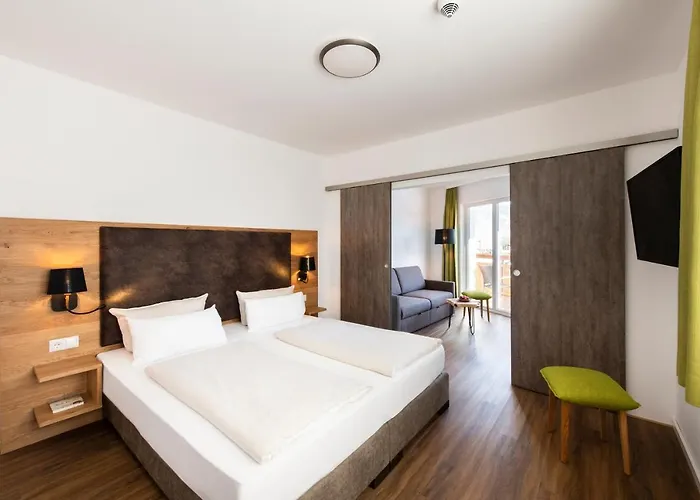 Hotel Schnitzers Dahoam - Hundefreundlich Bad Wiessee